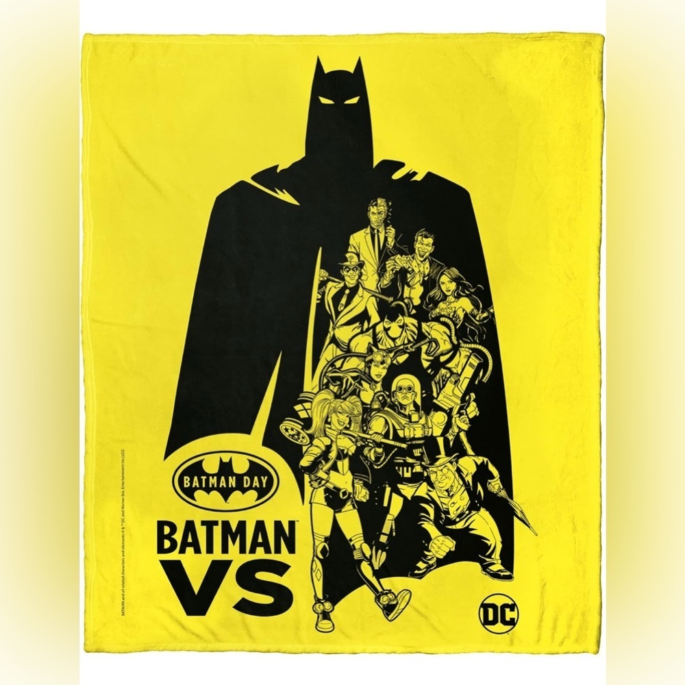 Northwest DC - Batman Silk Touch Throw Blanket, 50" x 60", Batman Versus